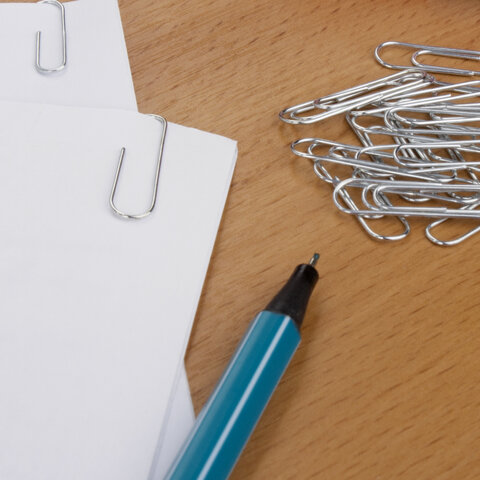 Скрепки STAFF, 28 мм, оцинкованные, 100 шт., в картонной коробке, 270451 Скрепки STAFF, 28 мм, оцинкованные, 100 шт., в картонной коробке, 270451