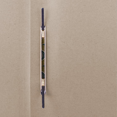 Скоросшиватель картонный BRAUBERG, гарантированная плотность 400 г/м2, до 200