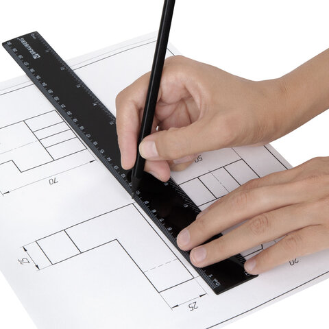 Линейка пластиковая 30 см, BRAUBERG, черная, 210837 Линейка пластиковая 30 см, BRAUBERG, черная, 210837