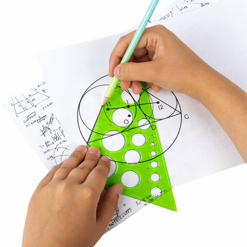 Треугольник пластиковый 30х19 см, ПИФАГОР, с окружностями, прозрачный,