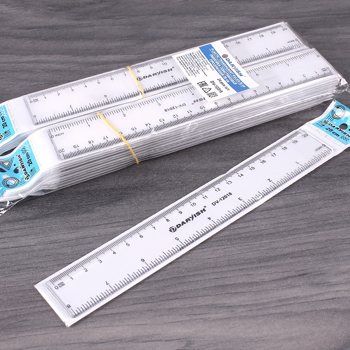 Линейка 20см пластиковая прозрачная