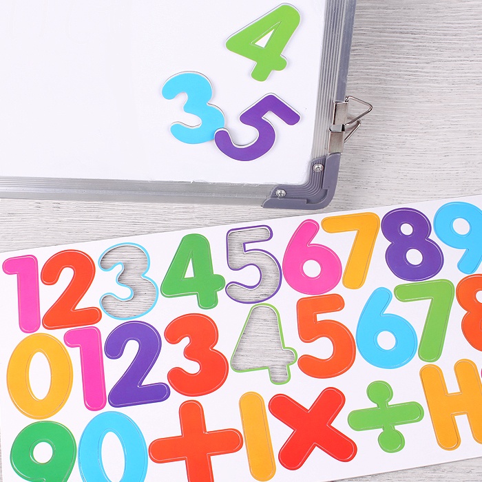 Магниты для доски "Цифры и знаки" (набор) 23шт