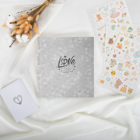 Фотоальбом-анкета детский 23х25 см, 32 листа, стикеры, открытка, конверт, серый