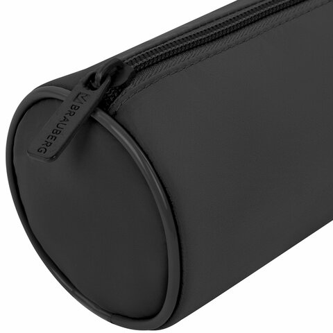Пенал-тубус BRAUBERG, с эффектом Soft Touch, мягкий, черный, 22х8 см, 272302 Пенал-тубус BRAUBERG, с эффектом Soft Touch, мягкий, черный, 22х8 см, 272302