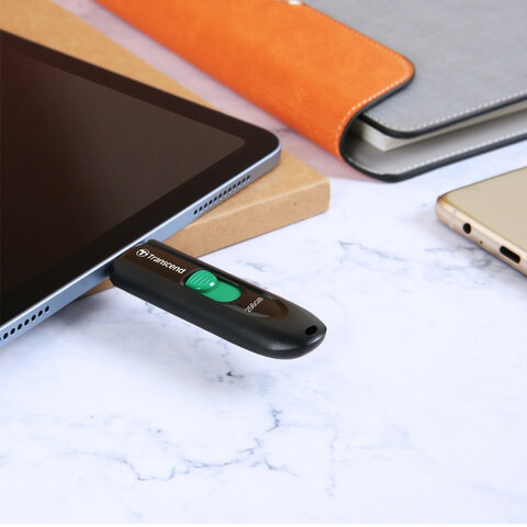 Флеш-диск 128GB TRANSCEND JetFlash 790C, разъем USB Type-С, черный/зеленый,