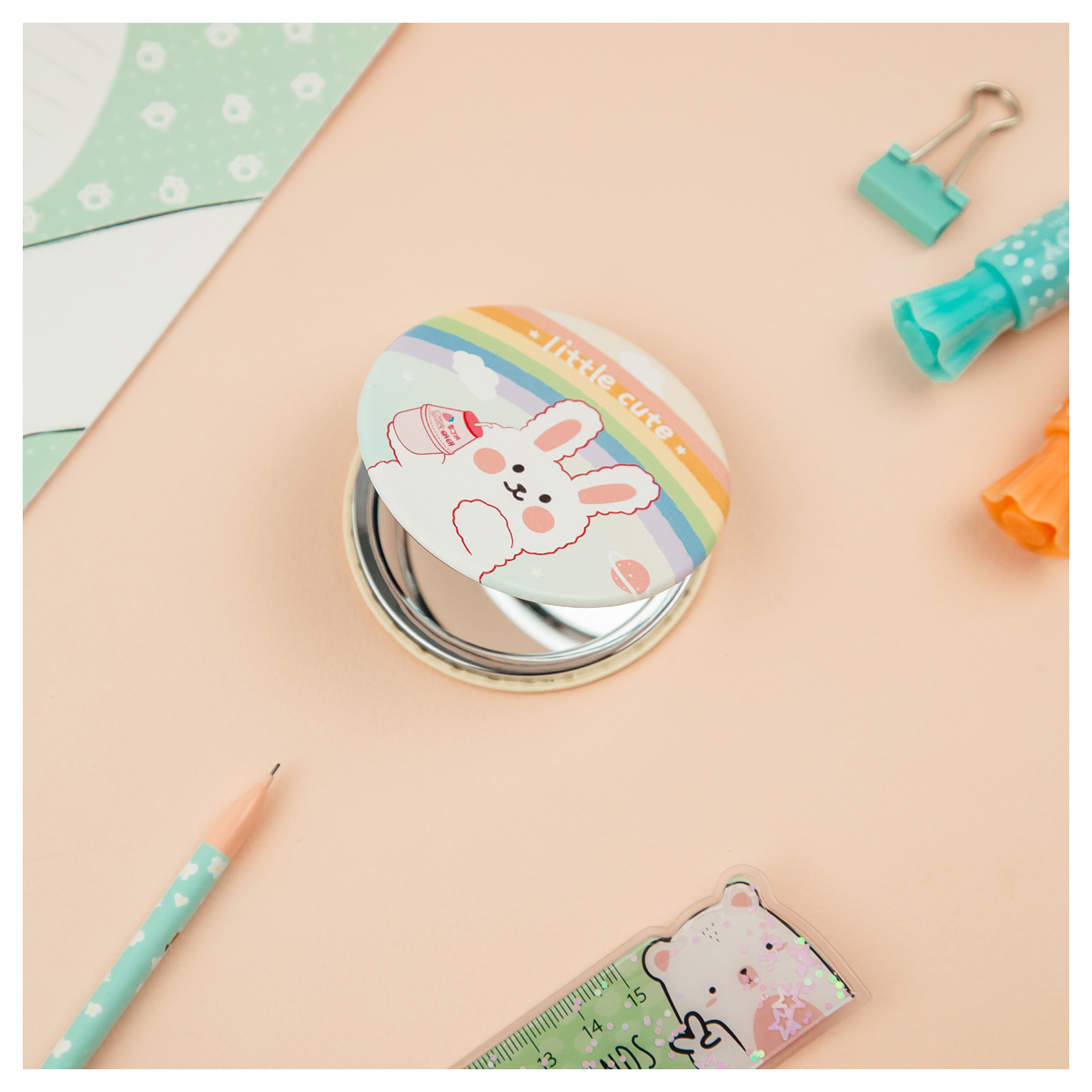 Зеркальце карманное складное MESHU "Little cute" Зеркальце карманное складное MESHU "Little cute"