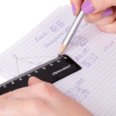 Линейка пластиковая 15 см BRAUBERG, непрозрачная, черная, 210774 Линейка пластиковая 15 см BRAUBERG, непрозрачная, черная, 210774