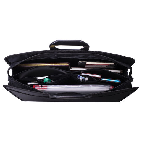 Портфель пластиковый BRAUBERG портфолио, А3, 470х380х130 мм, 3 отделения, на Портфель пластиковый BRAUBERG портфолио, А3, 470х380х130 мм, 3 отделения, на