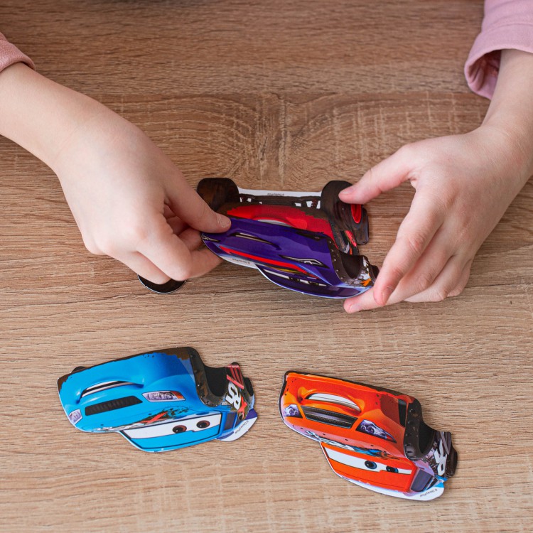 Магнитная игра "Тачки 3" с маркировкой Disney/Pixar Магнитная игра "Тачки 3" с маркировкой Disney/Pixar